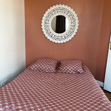 Appartamento Le Saint Joseph Châlons-en-Champagne Esterno foto